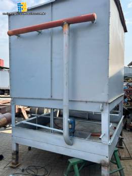 Industrial condenser unit, 480,000 kcal, for Freon or ammonia gas.