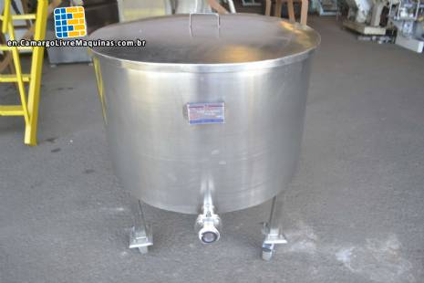 Mirainox stainless steel reservoir tank 240 liters