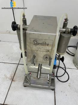 Stainless steel benchtop volumetric filling machine with 2 nozzles Quality Machines