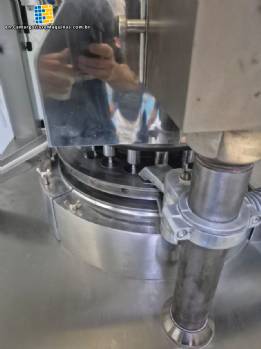 Rotary tablet press for solid tablet line Neuberger