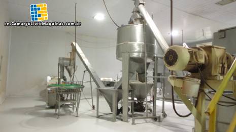 Silo feeder and powder wrapper Masipack