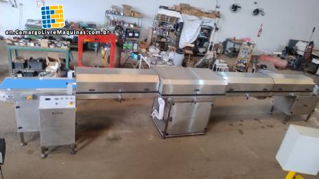 Chocolate cooling tunnel