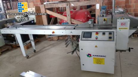 Flow pack wrapping machine Kawamac