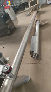 Inclined stainless steel screw conveyor