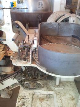 Polka-dot chocolate brand package Nichimen