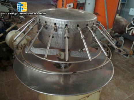 Rotary filling with 24 nozzles for syrups, beverages