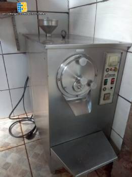 Producer of ice cream dough and accessories Refrigs rtico
