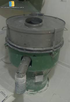 Vibrating sieve type Mavi