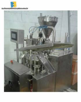 Automatic packaging of cosmetic tubes Fabrima