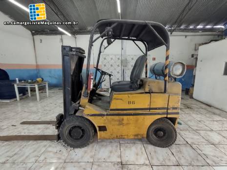 Yale gas forklift