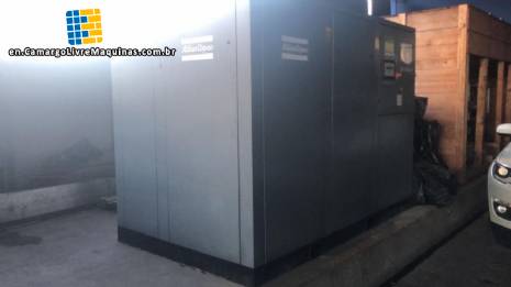 Screw air compressor Atlas Copco