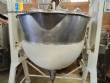 Stainless steel jacketed pot with internal steam system