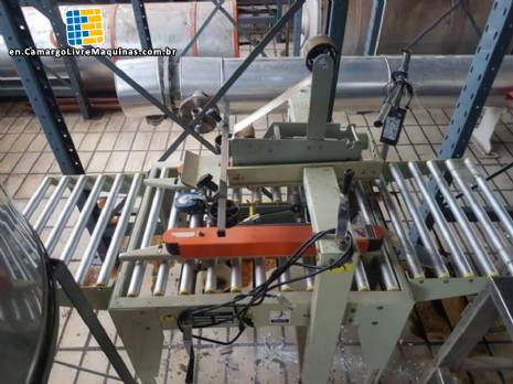 Cardboard box closure Cetro