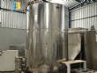 Stainless steel tank for storage and agitation, 2000 liters.