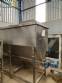Stainless steel bagging storage silo with 2000 liter output screw conveyor