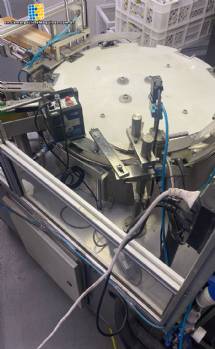 Imapack semi-automatic cartoning machine