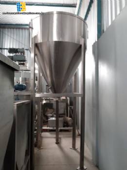 Stainless steel storage silo 2000 L
