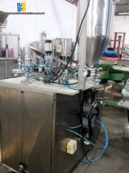 Automatic tube filling IWKA