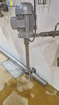 Artinox stainless steel agitator, disperser, mixer, and homogenizer for liquids, 0.75 HP.