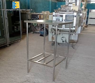 Stainless steel table 800 mm x 800 mm