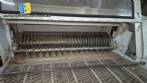 Cutting line for sweets and cereal bars
