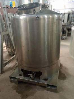 Stainless steel tank