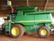 Combine harvester John Deere