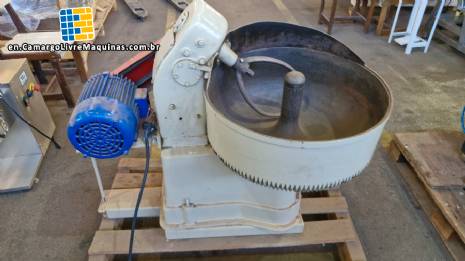 Hook type kneader 30 liters
