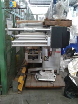 Horizontal stainless steel floor ULMA