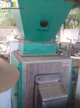 Fermac currently weighing for grains Fermac currently weighing for grains