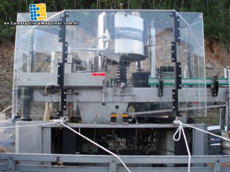 Krones automatic rotary label applicator for paper labels. Krones automatic rotary label applicator for paper labels.