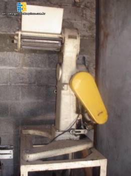 Manesty Rotorgram Granulator Manesty Rotorgram Granulator