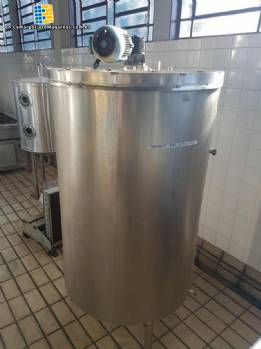Mixer tank in stainless steel 800 L Mixer tank in stainless steel 800 L