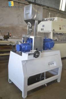 Single screw extruder for snacks Inbramaq Single screw extruder for snacks Inbramaq