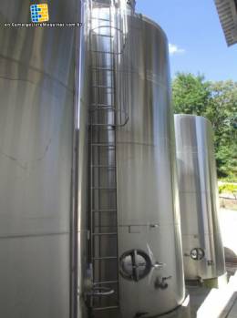 Stainless steel storage tank for 25,000 liters Stainless steel storage tank for 25,000 liters